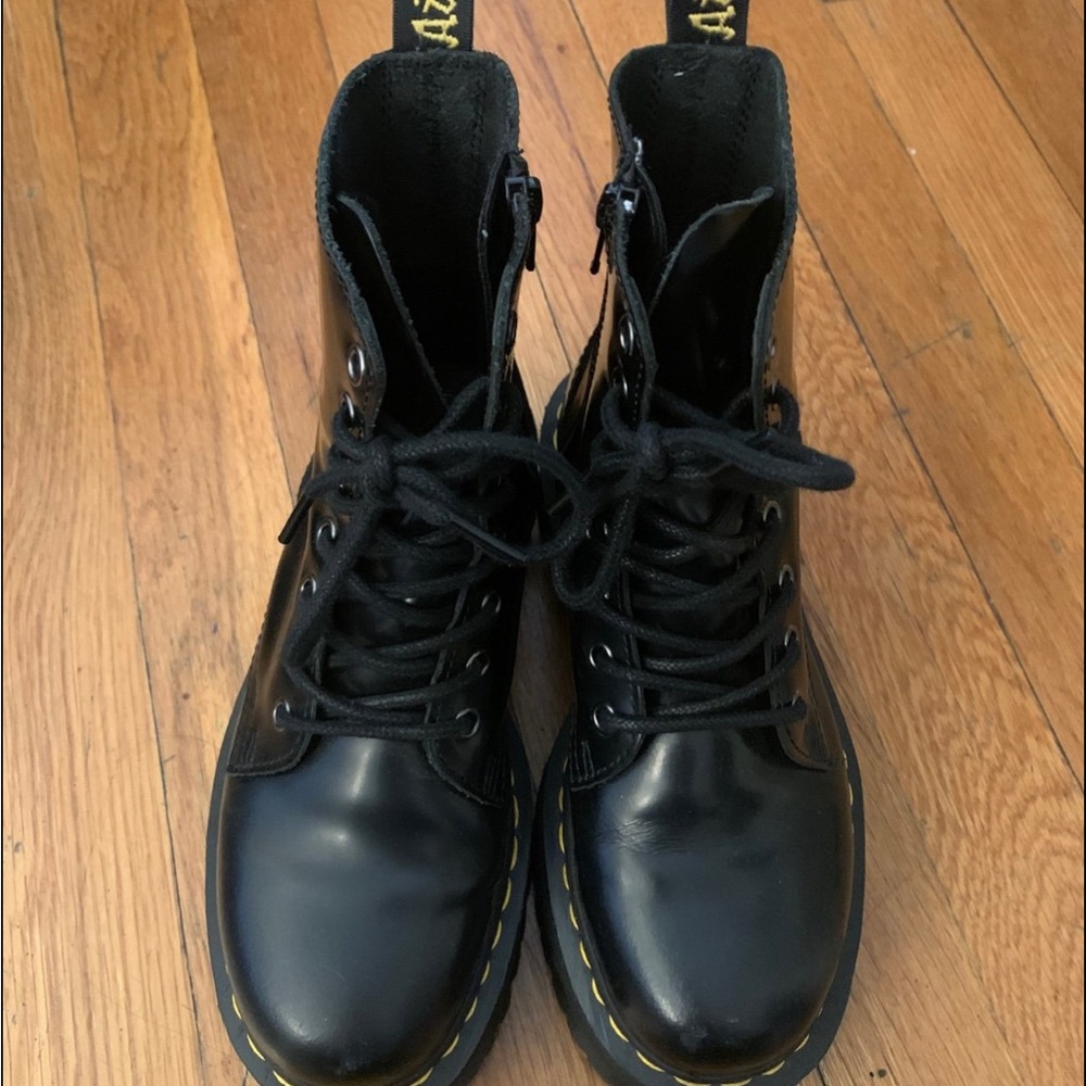 Dr Martens jadon platform boots